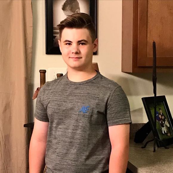 Meet your Posher, Amber - Picture 1 of 1